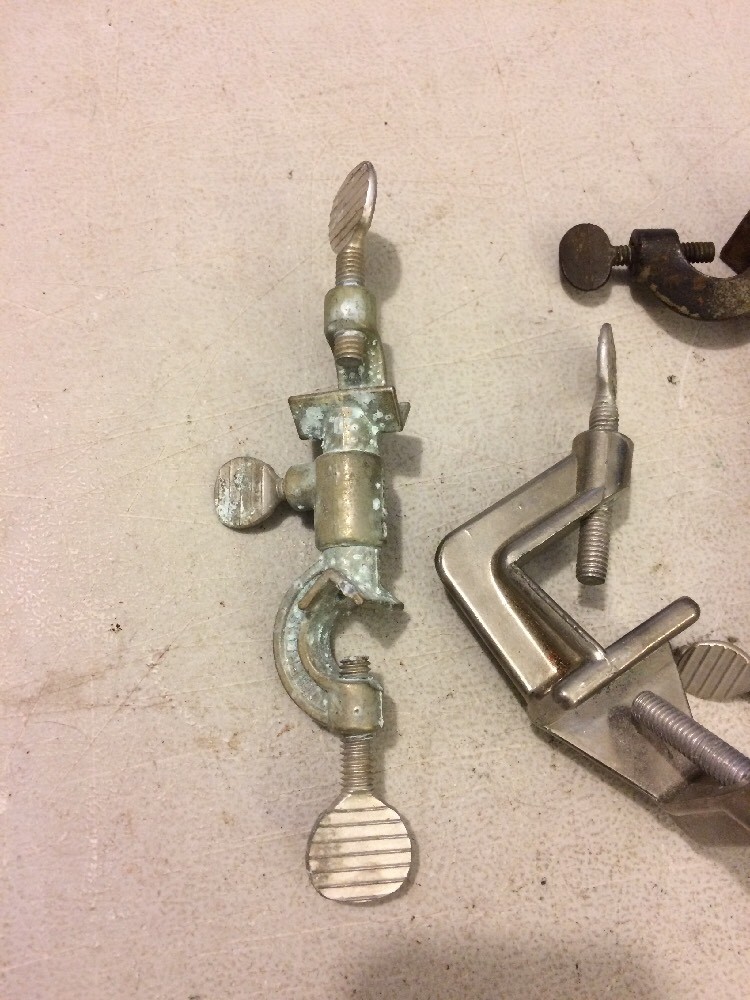 5 ASSORTED SCIENTIFIC LABORATORY CLAMPS STEAMPUNK