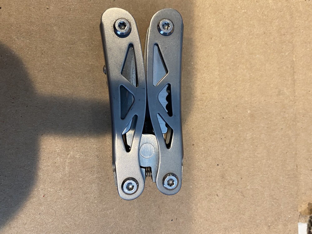 mini multi tool used Unbranded
