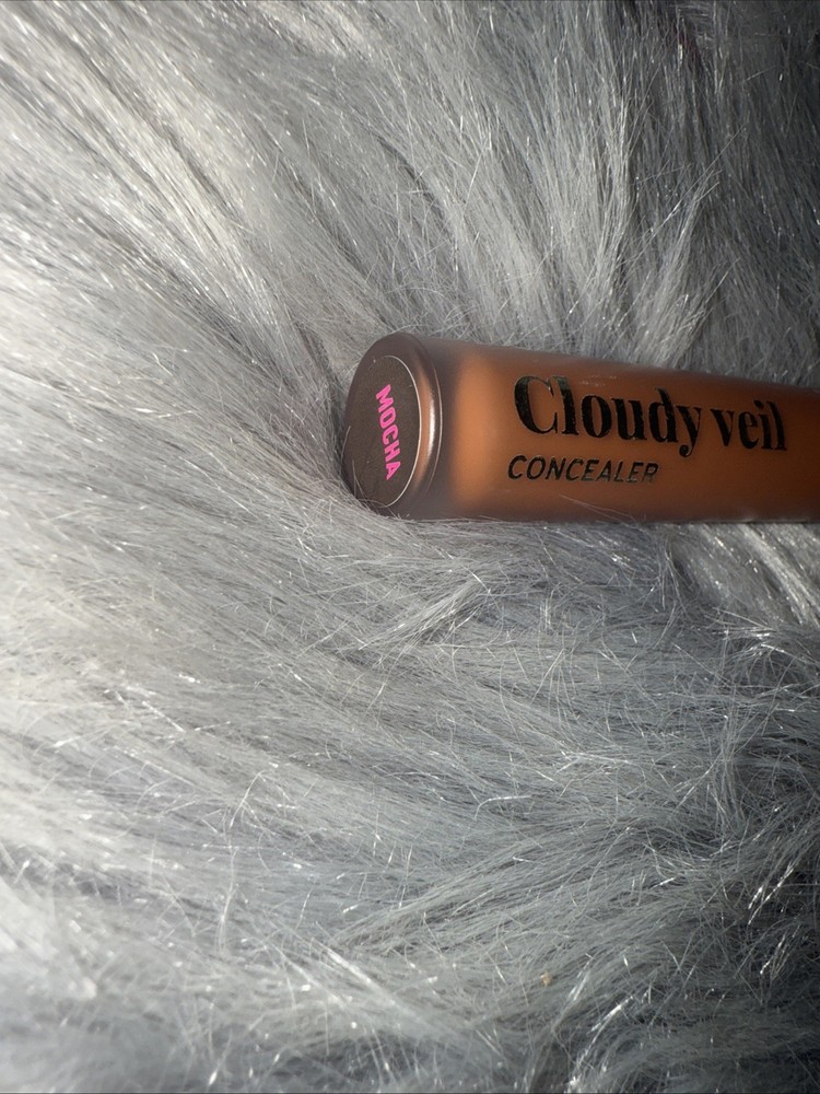 Cloudy Veil Concealer Mocha Artcosmetics
