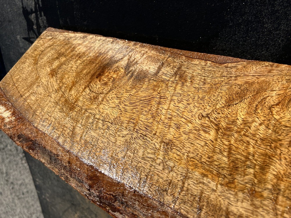 Hawaiian Curly Mango Board #14039