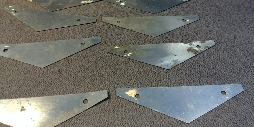 15 1940s Triangle Backplate Cabinet Door Drawer Handle Pull Hardware Lot