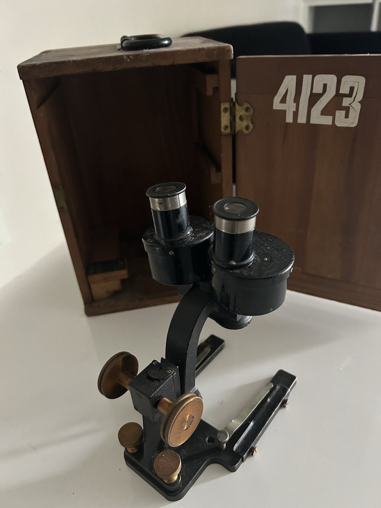 Antique Microscope with Fitted Box