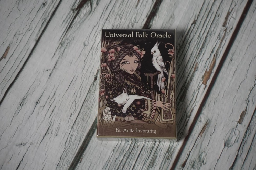Universal Folk Oracle Cards