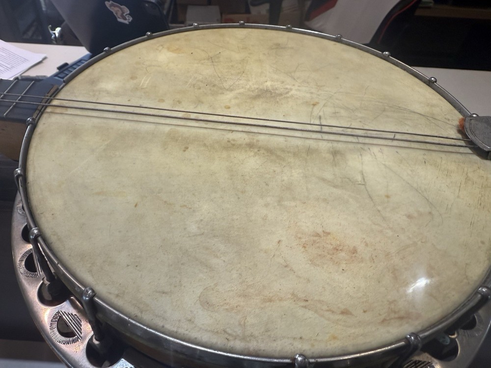 Vintage Early 1900’s Nice 4 String Banjo Decorated Back