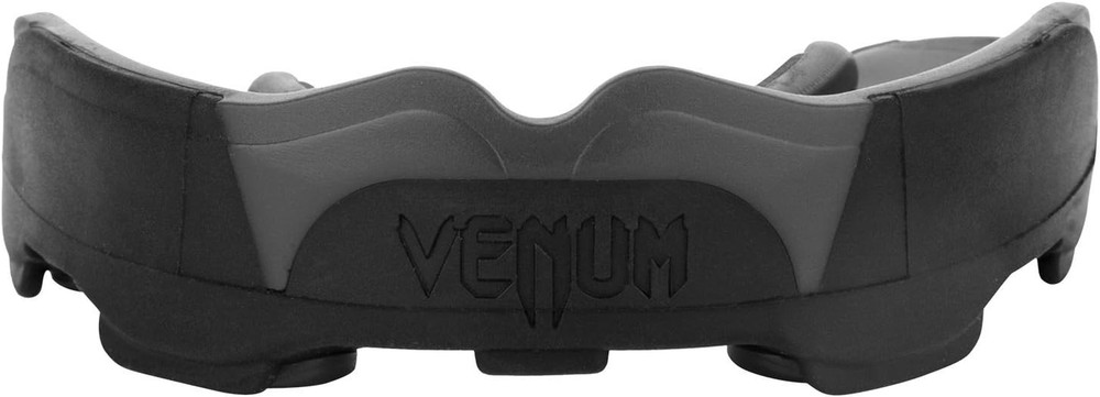 Venum Predator Mouthguard - Black/Black
