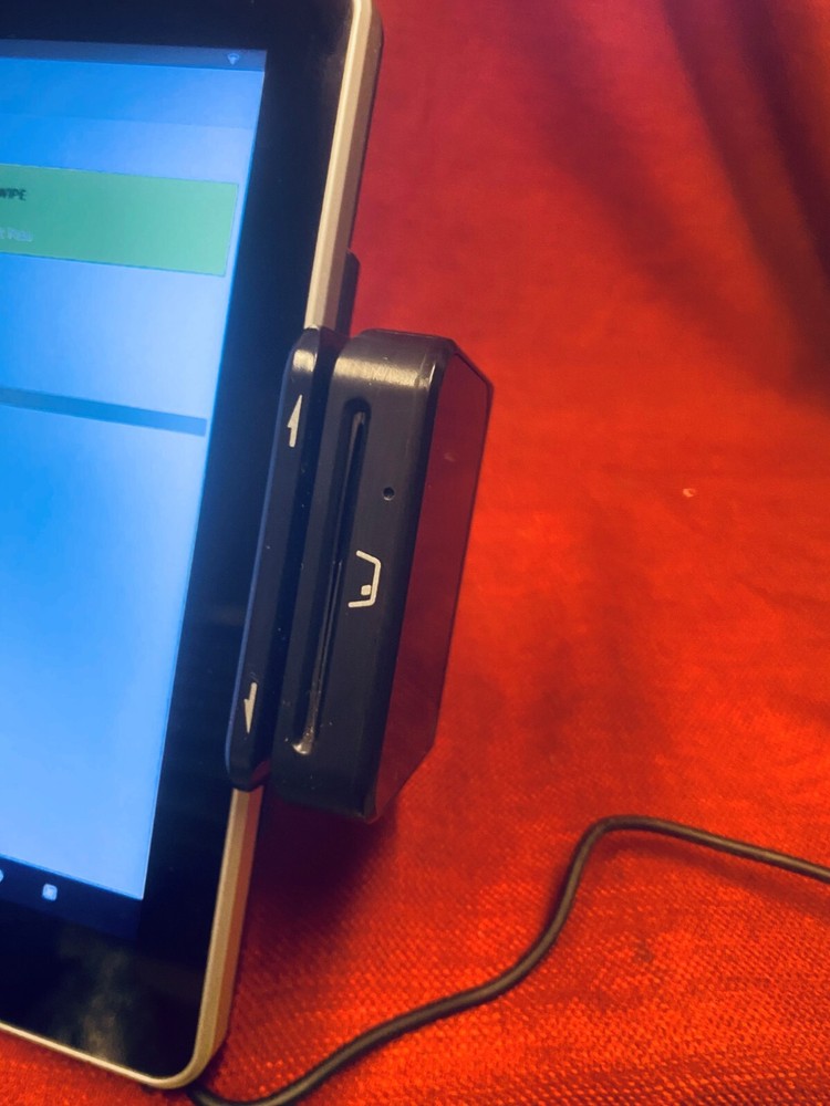 Toast Flex Touch Screen POS Data Processing System TT200 w/ Card Reader 0641