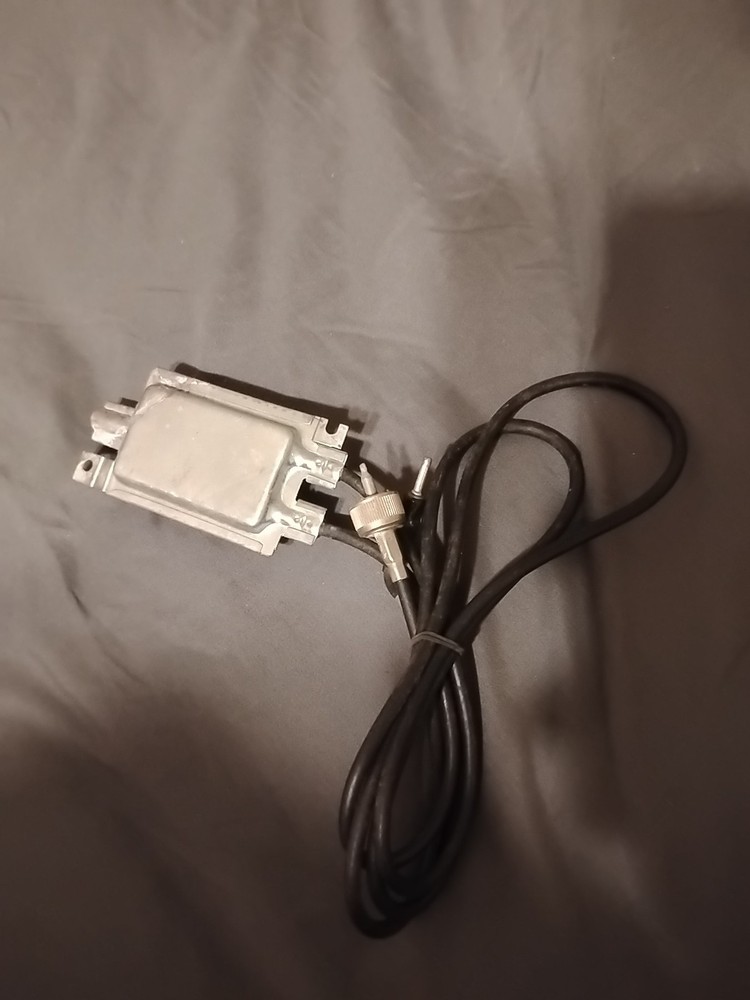 Delco CB Antenna Adapter 22010169