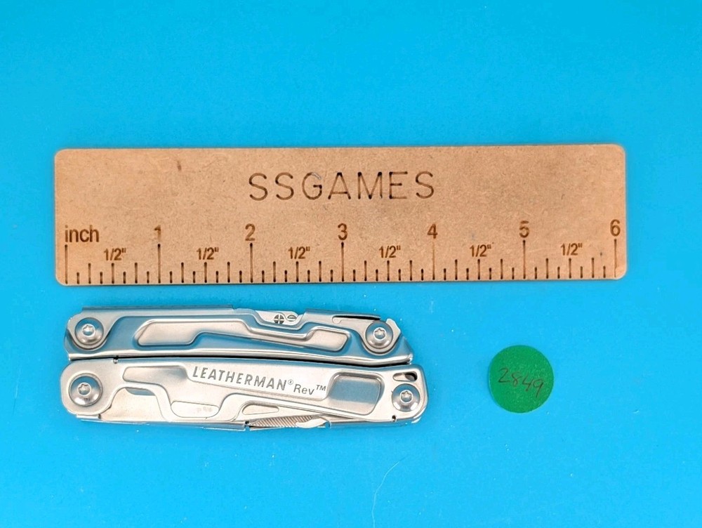 Leatherman Rev 3.8" Multi-Tool, Stainless!