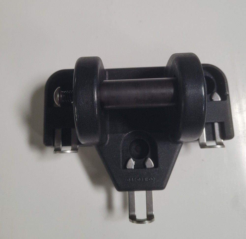 Midmark 491/75L/230 Headrest Mounting Bracket