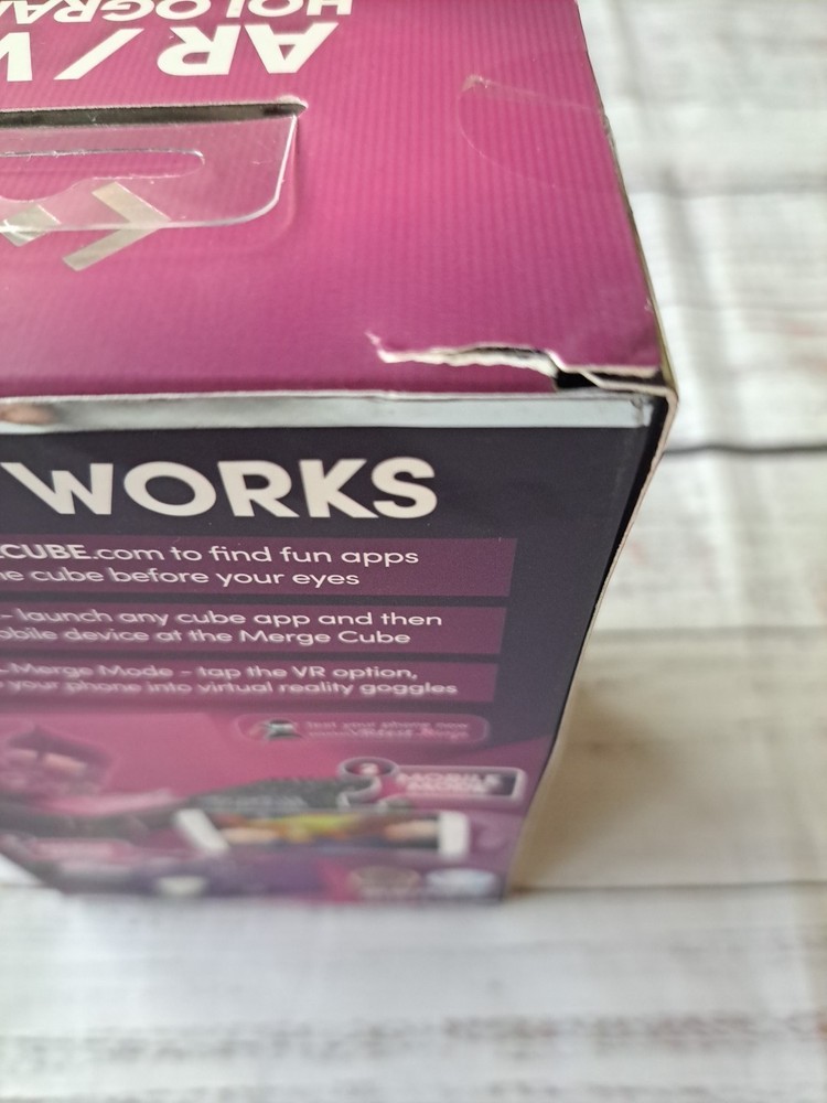 Merge Cube - Fun & Educational Augmented Reality STEM Toy for Kids, Learning