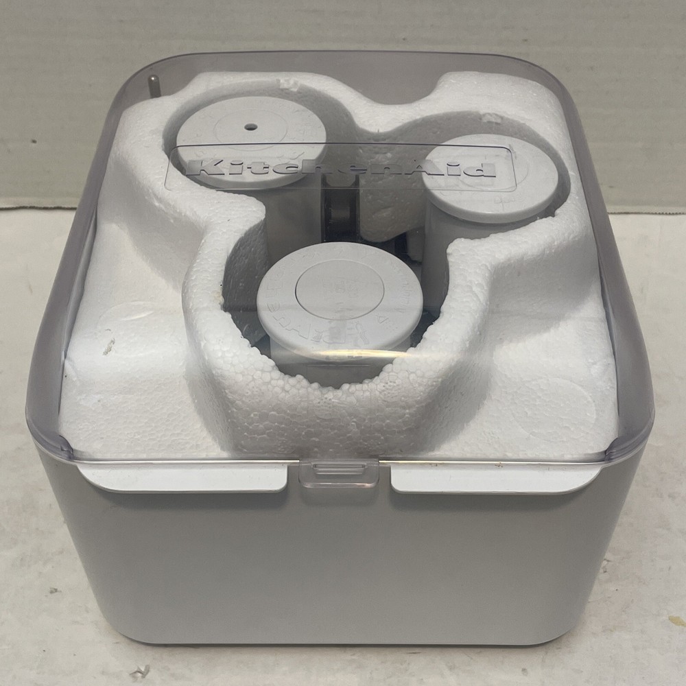 Pre-Owned/Used*KitchenAid 13-cup Food Processor Blades w/Storage Case