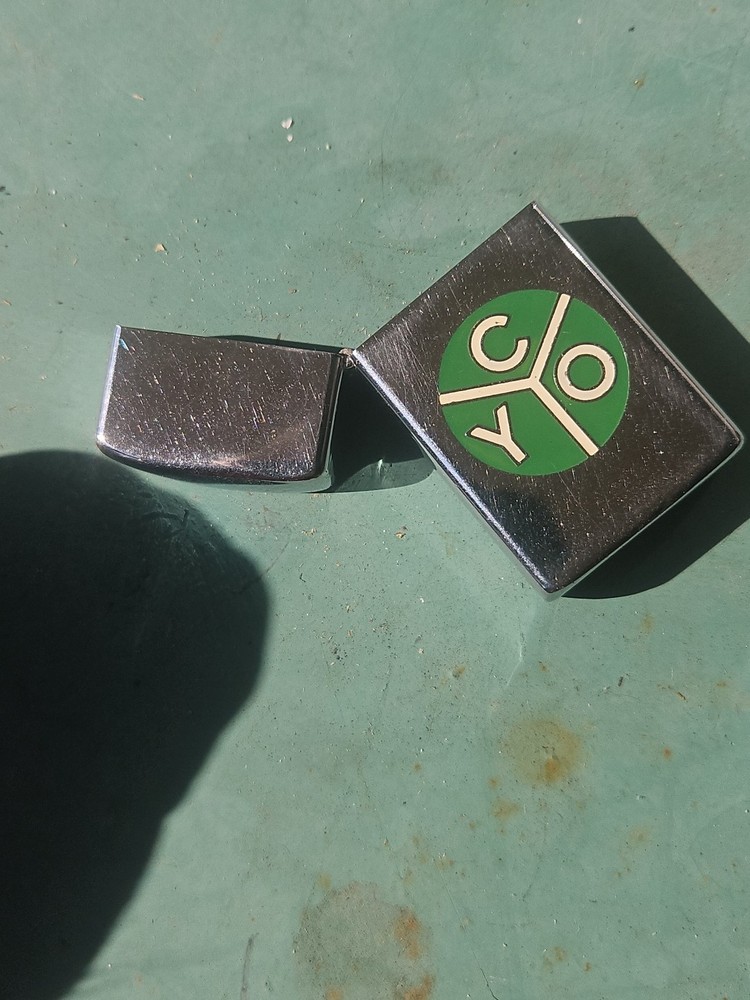 vintage zippo lighter CYO