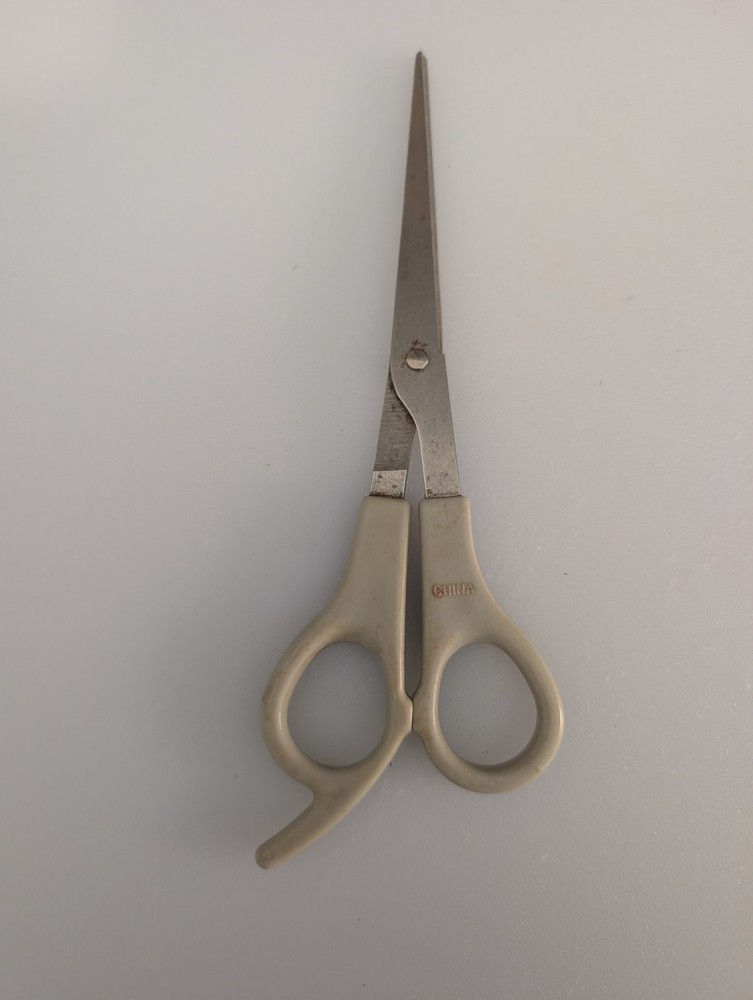 Scissors lot of 6
