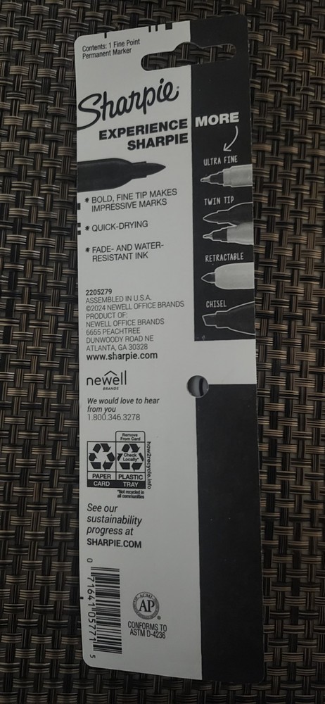 Sharpie Permanent Marker, Fine Point Red