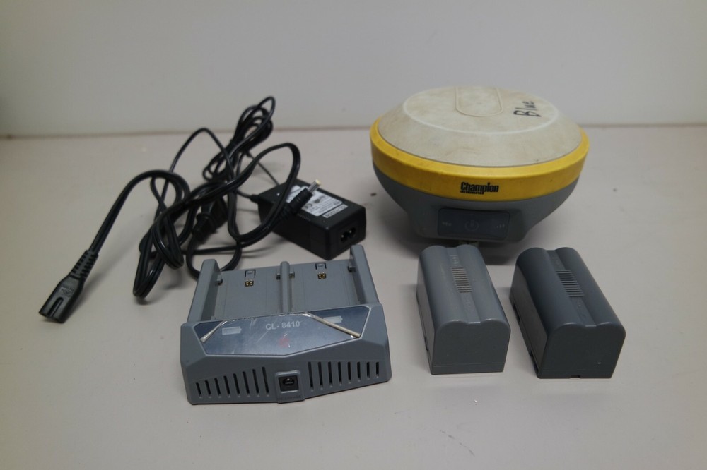 Champion WR1 Receiver *Used*