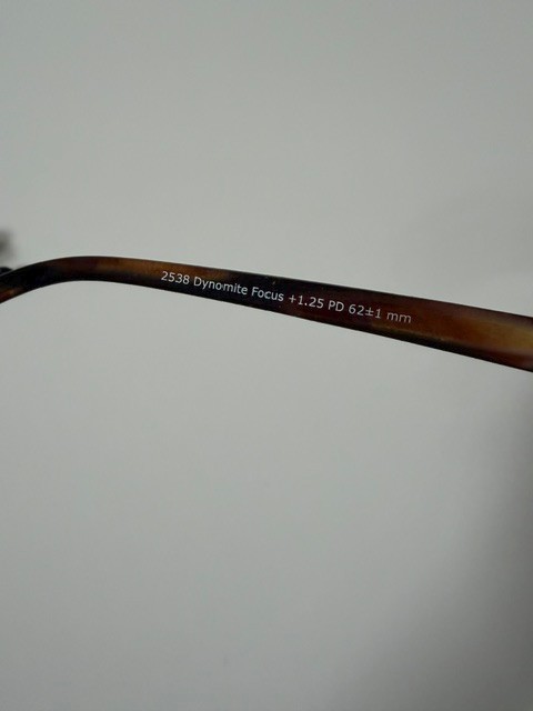 Peepers Reading Glasses 1.25