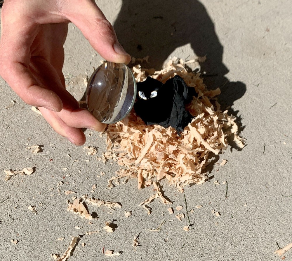 5X Magnifying Glass Fire Starter With Char Cloth