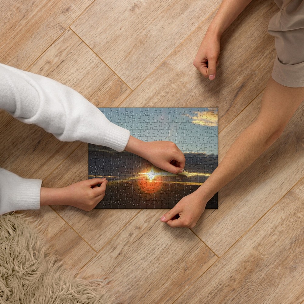 Dawning Light 252 Piece Jigsaw Puzzle