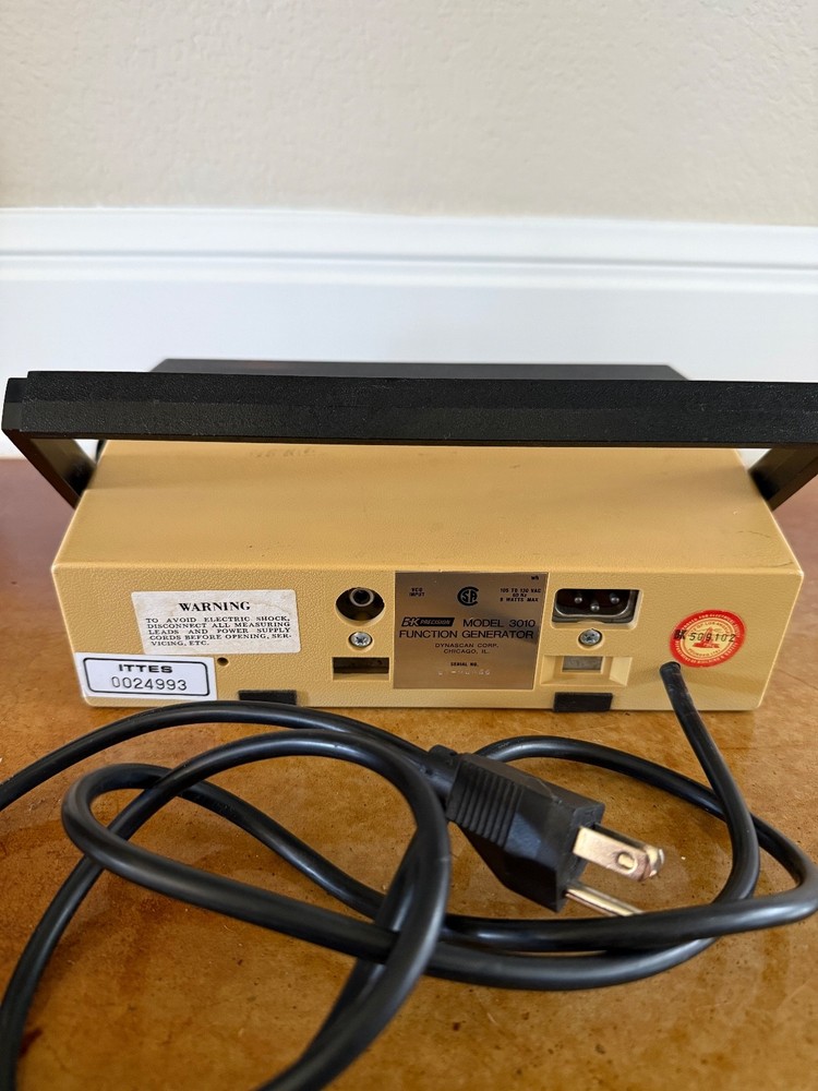 BK Precision 3010 Function Generator