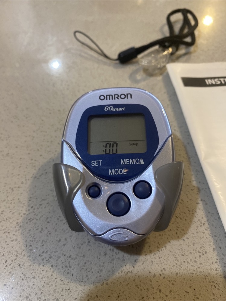Omron Go Smart Pocket Pedometer HJ-112 with 2D SmartSensor Technology