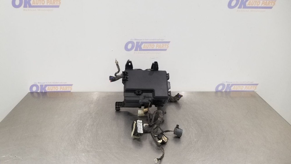 15 FORD F150 ENGINE FUSE BOX 5.0L