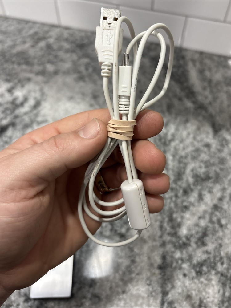 Sony USB External Multi-Format Card Reader/Writer MRW-EA7 - WORKS - TESTED