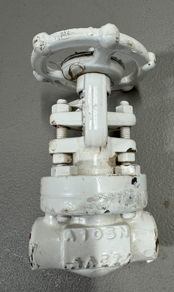 Bonney Forge 1/2" 800 Gate Valve A105N
