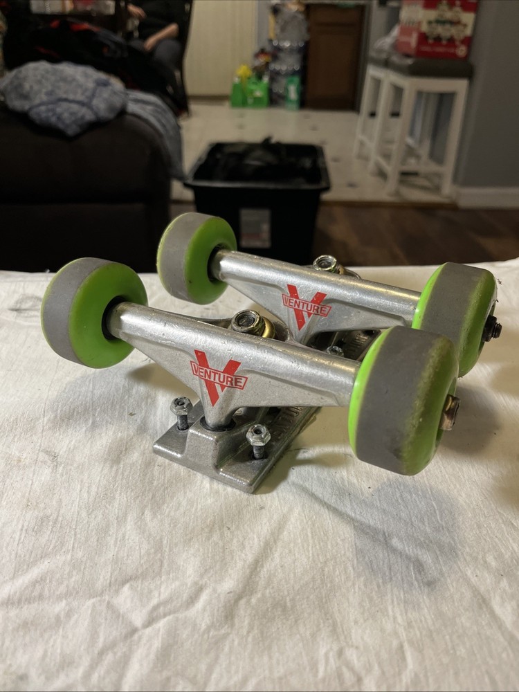 venture trucks 5.0