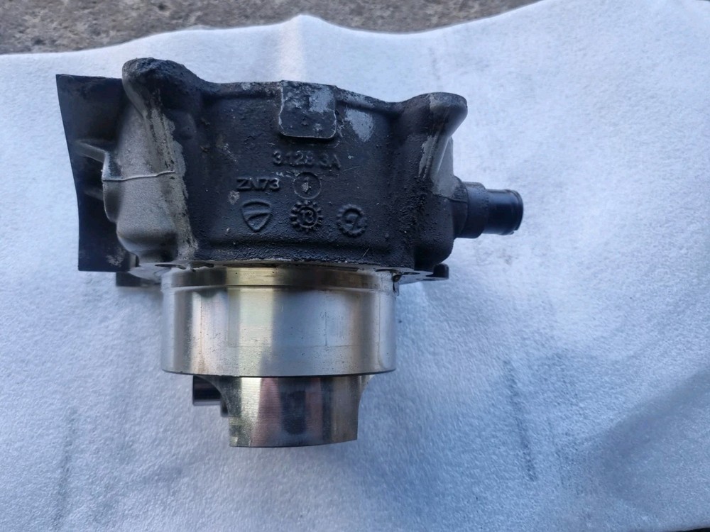 Ducati Multistrada 2013-14 Horizontal Cylinder & Piston