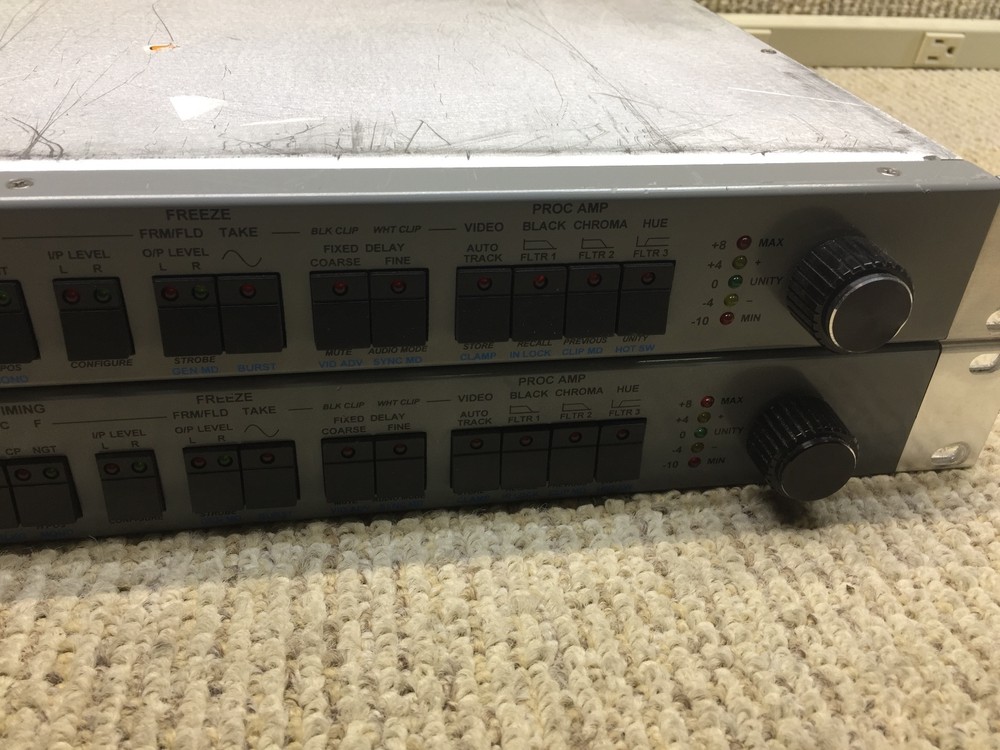 2 X Leitch MicroSYNC-AV AVS-2400 Stereo Audio/Video Synchronizer