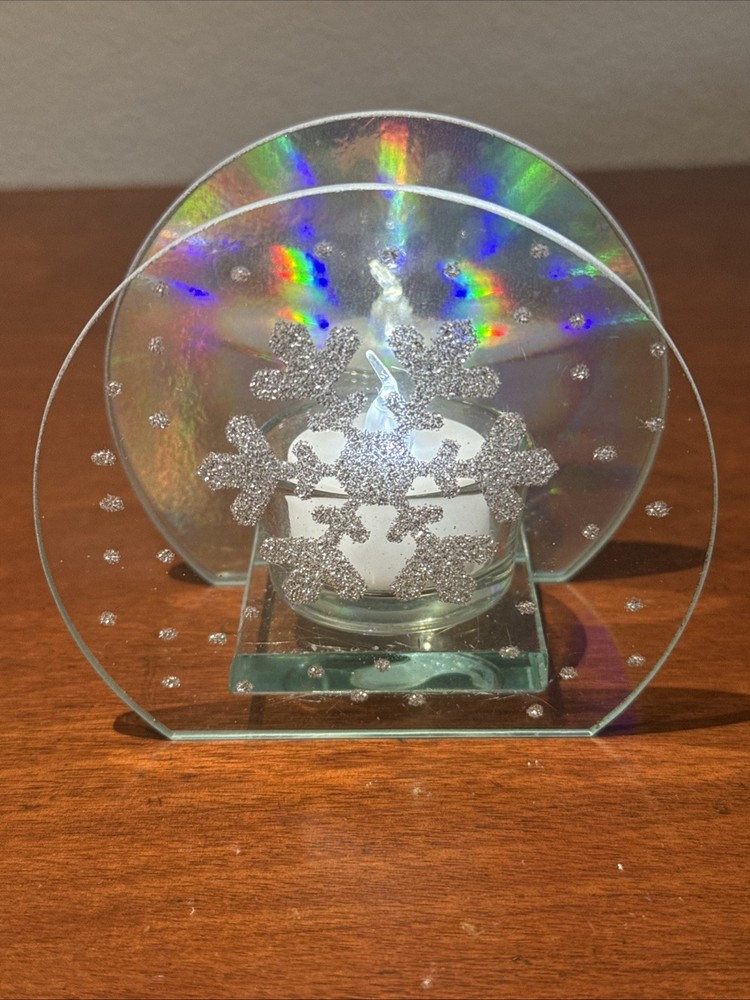 Snowflake Design Holiday Tealight Candle Holder