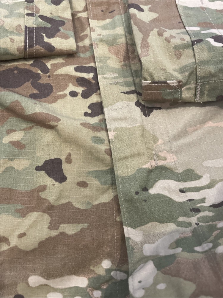 US Army Coat Combat Size: Medium-Long