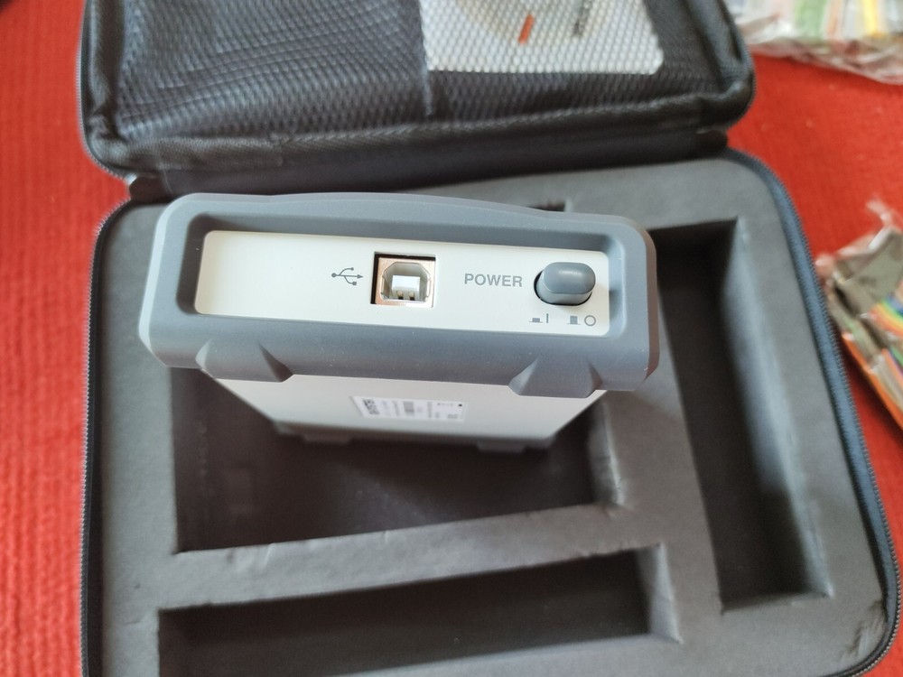 P:VT53 Instek GLA-1132 32 Input Channel Logic Analyzer