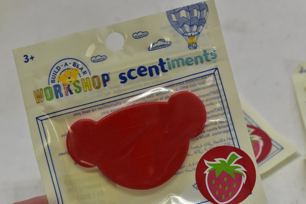 Build A Bear BAB Scentiments Strawberry Red Disc Scented Inserts 4 Pack