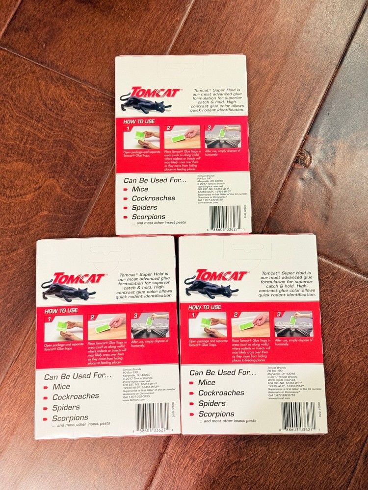 3-PACK Tomcat Super Hold Glue Traps Mouse Size, 4 Traps (Mouse Size)