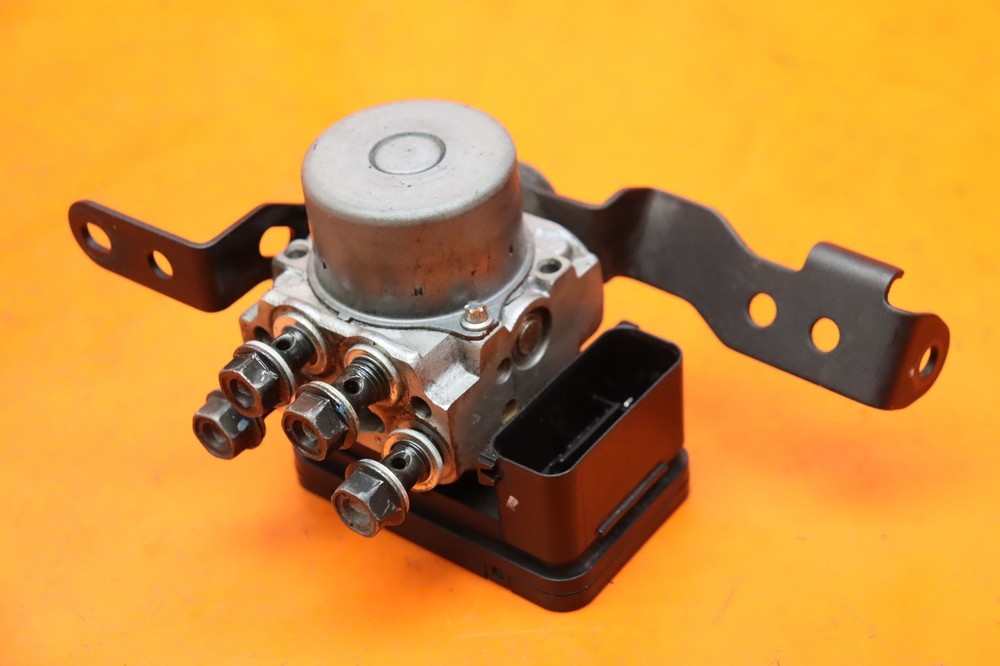 2018-2023 KAWASAKI NINJA 400 OEM ABS PUMP UNIT MODULE