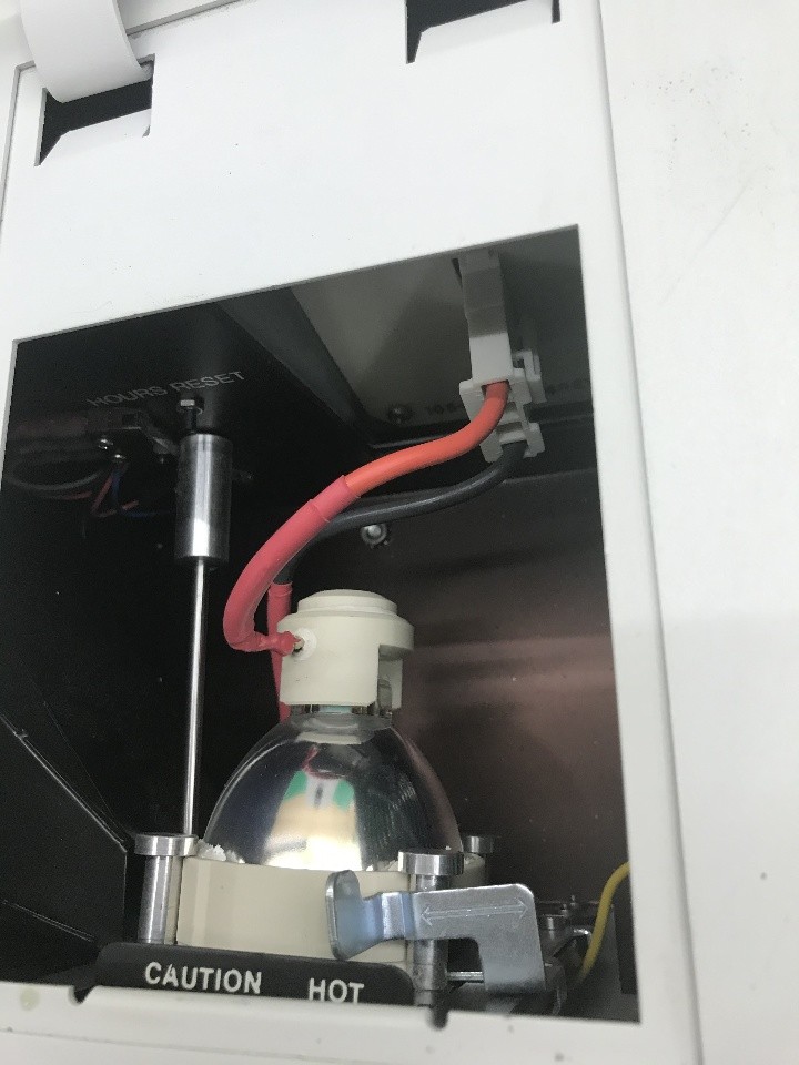 Stryker Endoscopy Quantum 4000 Light Source, Model 220-170-000