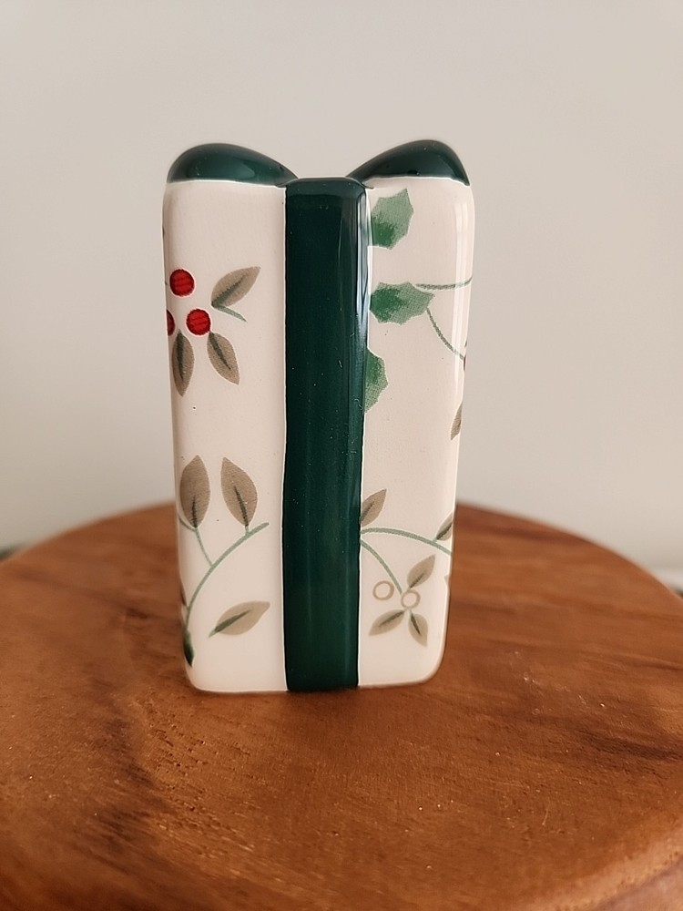 Pfaltzgraff Winterberry Salt Or Pepper Shaker Present Replacement