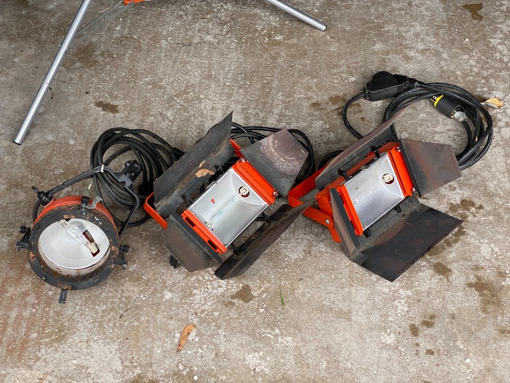 Open Face Redhead Light Package with Bulbs