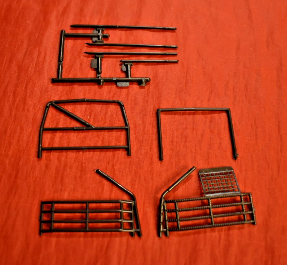 MPC 70 Chevy Monte Carlo Nascar Roll Cage 1/25