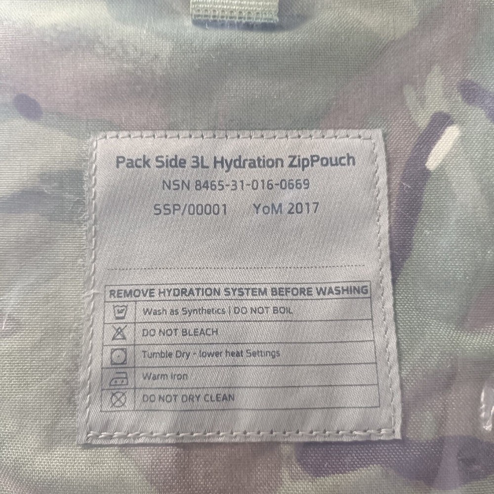 British Army Virtus Surplus MTP Side Pack Hydration Pouch Zip With Bladder 3L