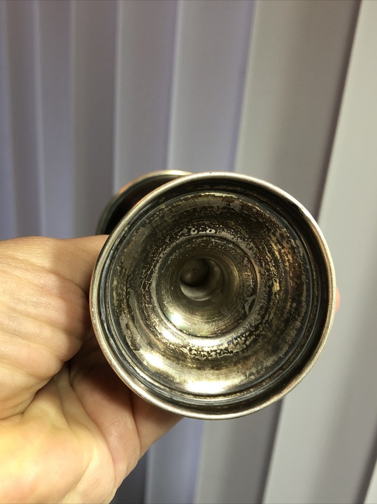 14. Solid Silver Judaica Engraved Vine Kiddush Foot Cup 90g, 5 3/8"