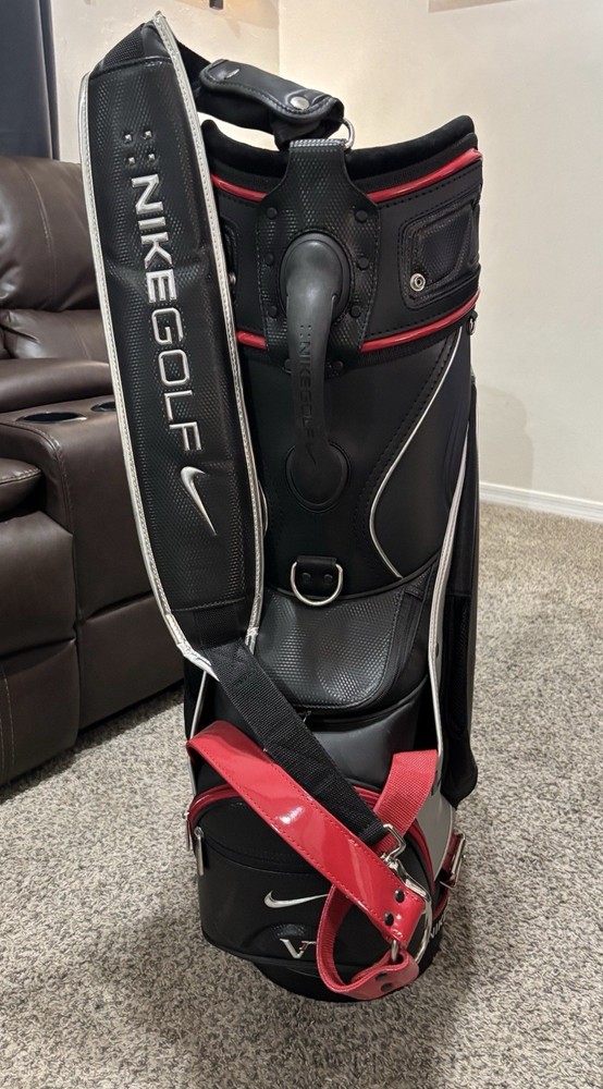 Nike Victory Red Staff. New