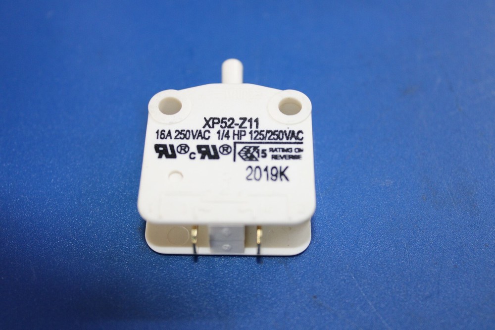 F340200  Door Switch