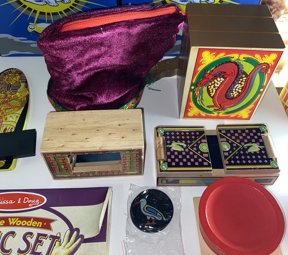 MELISSA And DOUG Deluxe Wooden MAGIC SET 10 Tricks Beginner