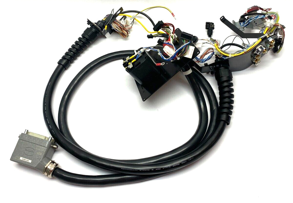 Fanuc A05B-1117-H201 Cable and Panel Assembly w/ Battery Pack