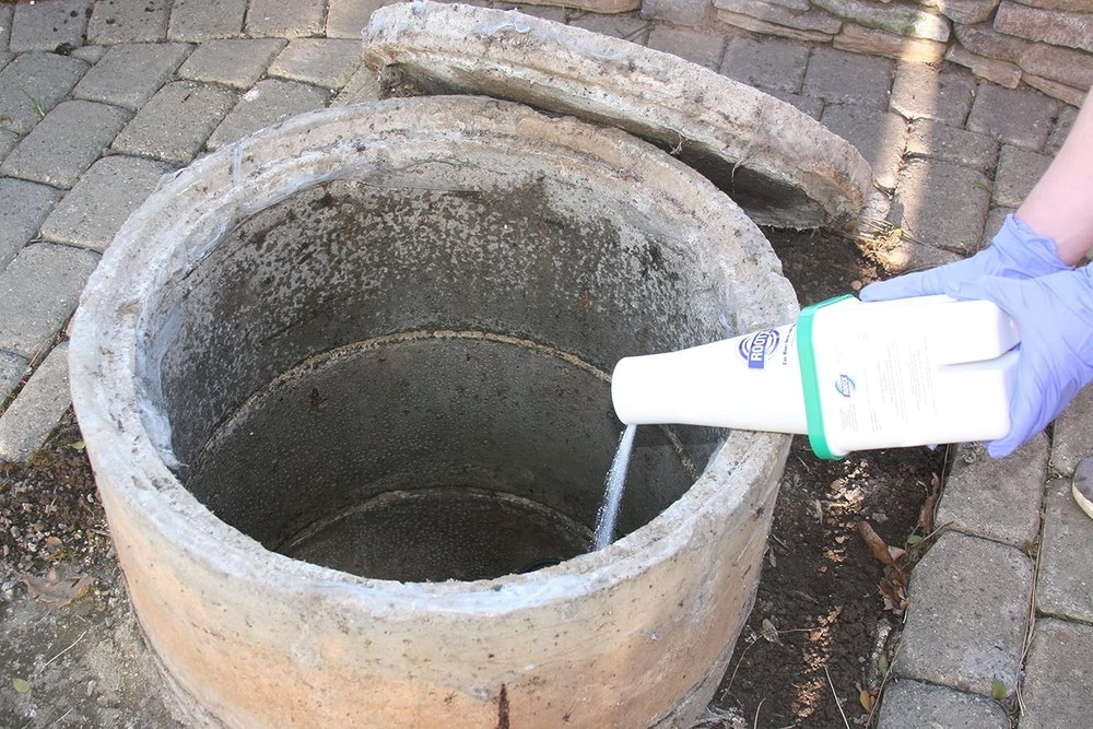 Foaming Root Control Powder JAR with Funnel for Sewer and Septic Systems