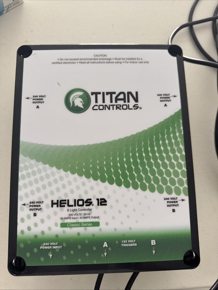 Titan Controls Helios 12 - 8 Light 240v Volt Controller w/ Relay Trigger Cord