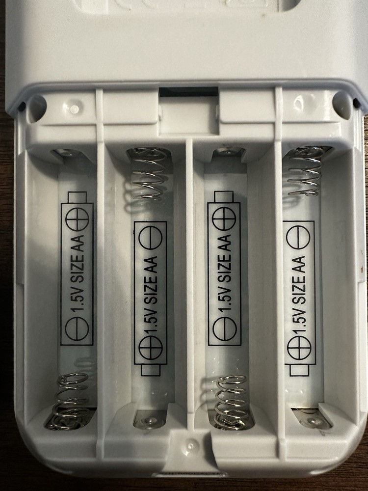 SimpliSafe Home Security System Keypad Remote White Model SSKP3