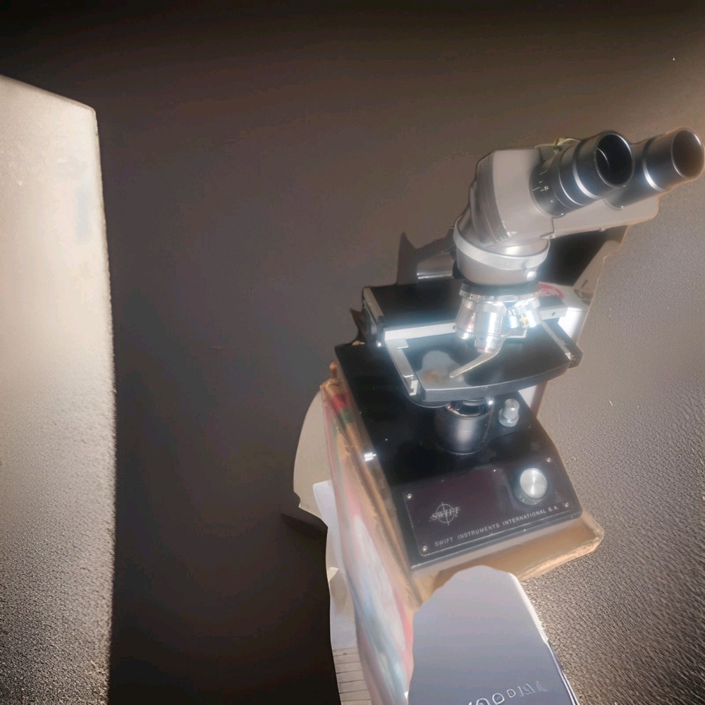 Swift Instruments Stereo Microscope for Laboratory, Research, Education, Science